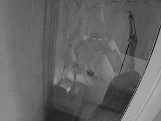 voyeurcam casa salsa bathroom 12